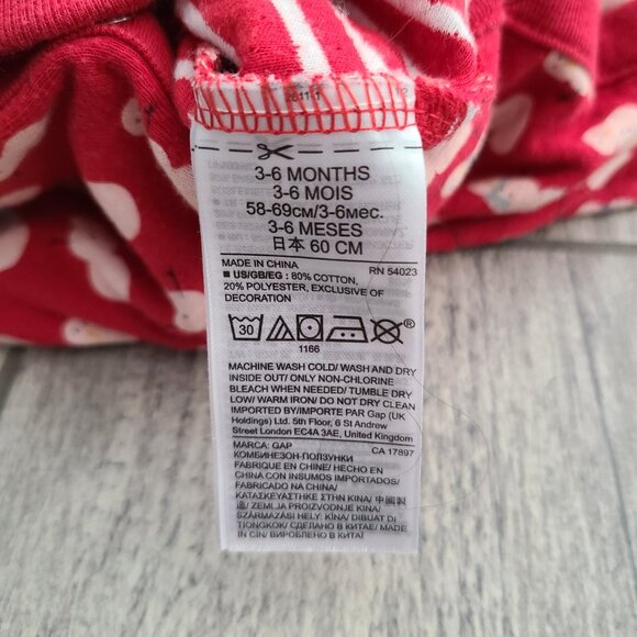 Baby Gap Red Snowman Footed Pajamas Size 3-6M - Picture 8 of 8